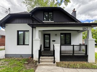 2205 Victoria Park Ave #1, Toronto, ON M1R1V8