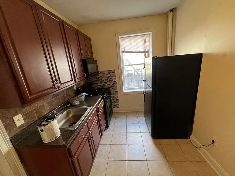 158 Belmont Ave #303 — Photo 5
