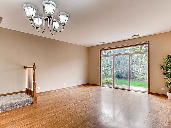 4th image of 961 Genesee Ct Unit 961