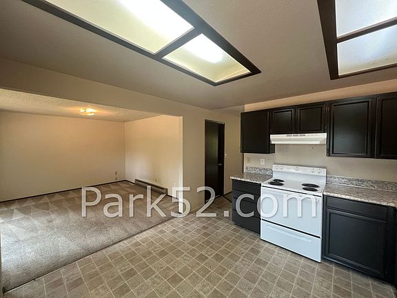 5th image of 12613 80th Avenue Ct E #A