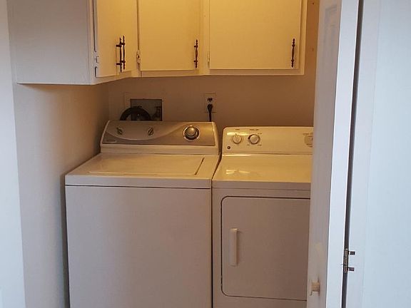 Laundry with storage