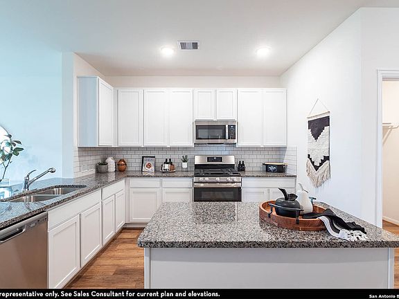 5th image of 4706 Fireweed Court