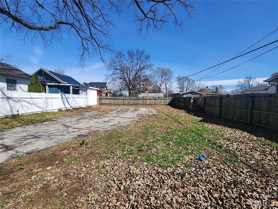 2nd image of 1207 Milton Rd