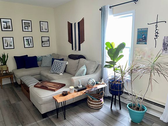 3rd image of 203 Moreau St #B