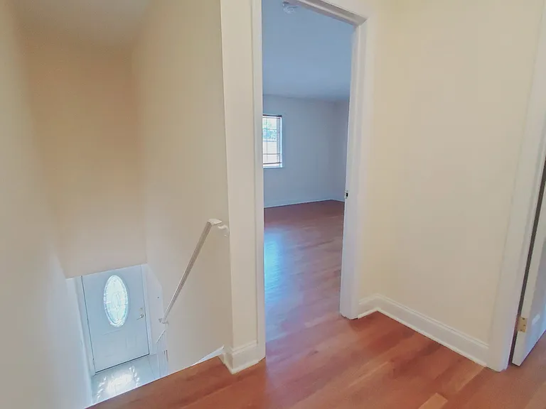 119 Highview Ave #2 — Photo 9