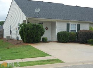 1672 Summerwoods Cir, Griffin, GA 30224