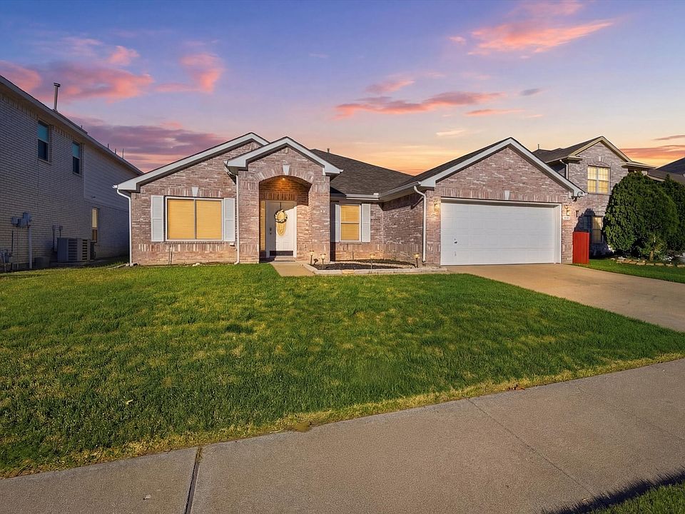 1st image of 5629 Meadows Way
