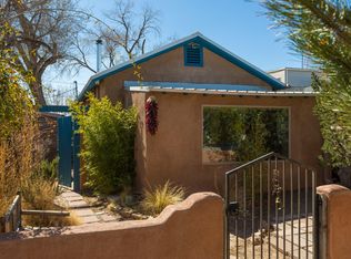 808 Stover Ave SW, Albuquerque, NM 87102