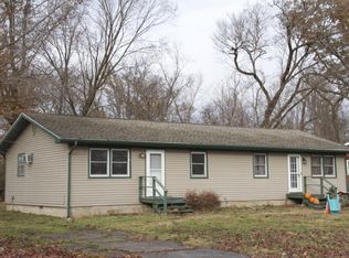 11551 W Cypress Dr, Carbondale, IL 62901