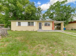 2070 Holcroft Dr, Jacksonville, FL 32208