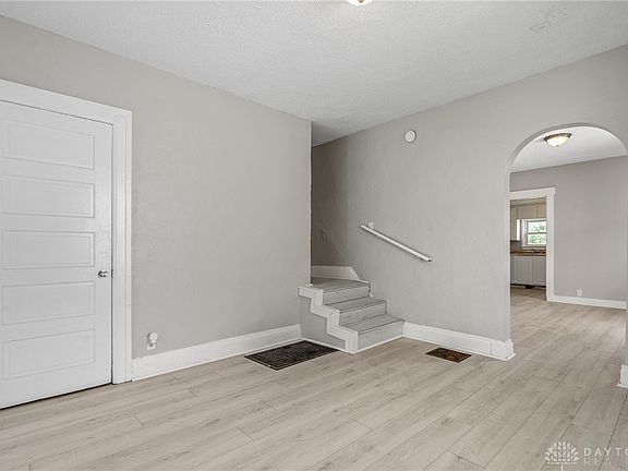 4th image of 1705-1707 W 5th St