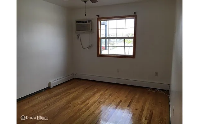 Rented by Douglas Elliman | media 8