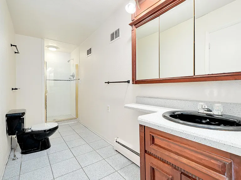850 W Chenango Ave — Photo 11