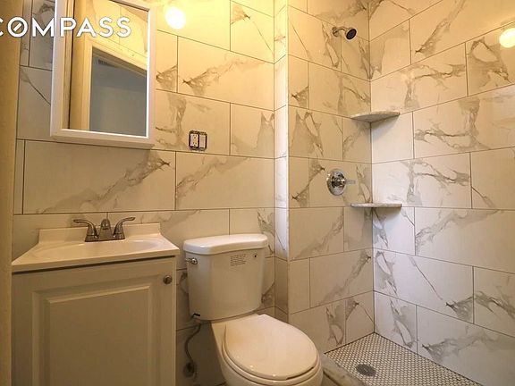 5th image of 803 Hart St #7L
