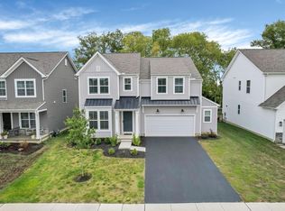 56 Chambers Bay Rd, Commercial Pt, OH 43116