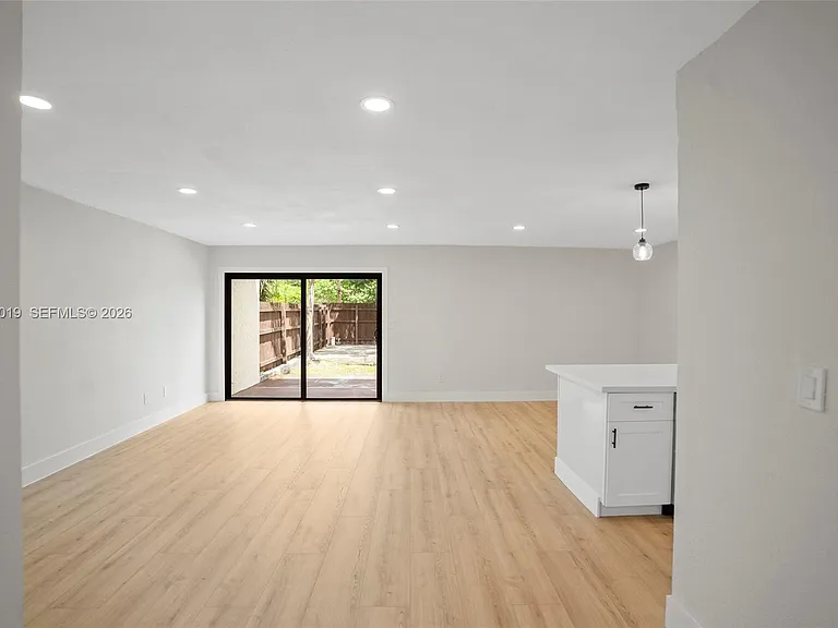 28015 SW 143rd Ct — Photo 9