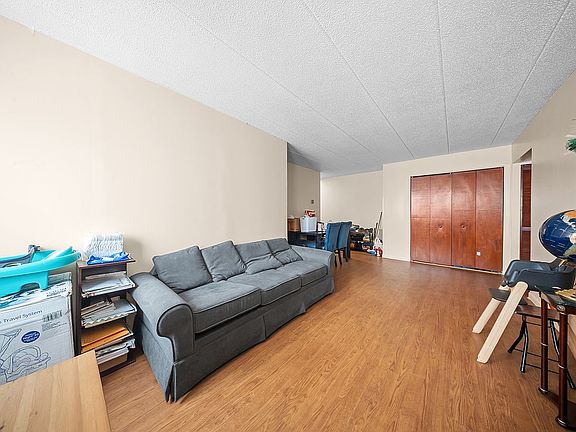 4th image of 59-06 38th Ave #4B