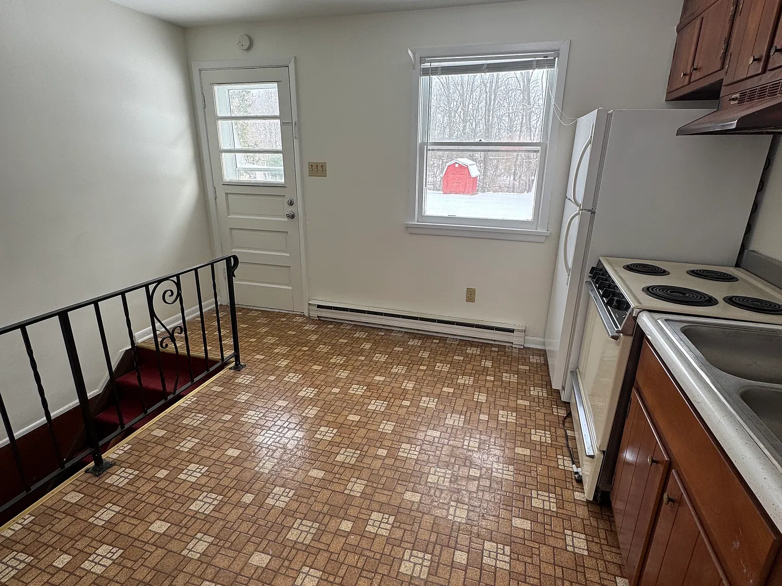 13071 Cambridge Springs Rd — Photo 2