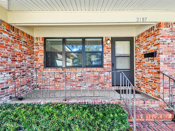 4th image of 2187 Holly Leaf Ln