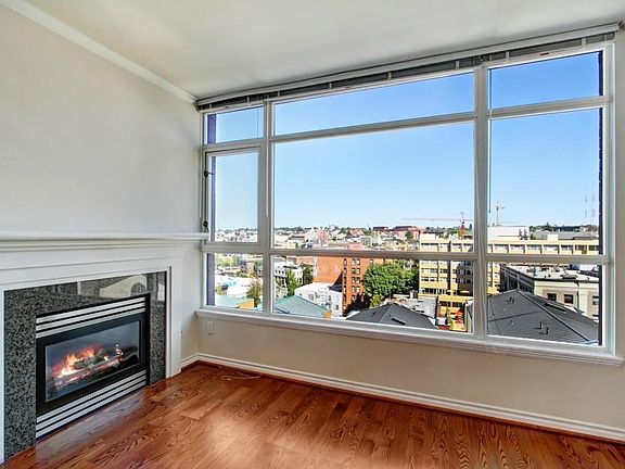 4th image of 1420 Terry Ave Unit 1204