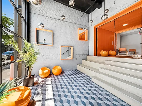 315 Seigel Street image 19 of 21