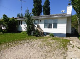 437 4th Ave, St.walburg, St. Walburg, SK S0M 2T0