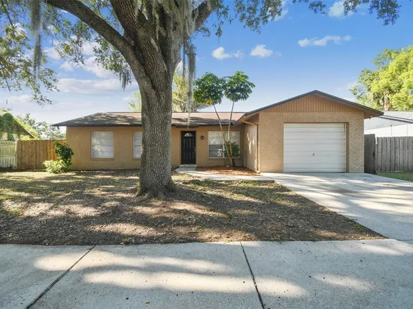 1117 Westwood Dr, Lutz, FL 33549