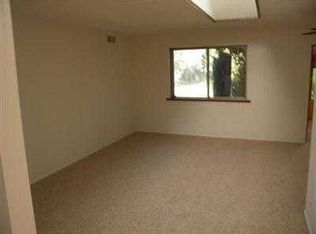 511 Cerro De Ortega Dr SE, Rio Rancho, NM 87124