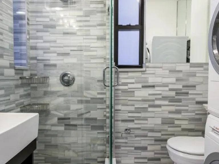 248 Mott St #18 — Photo 4