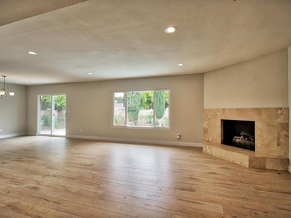 2nd image of 22513 Covello St