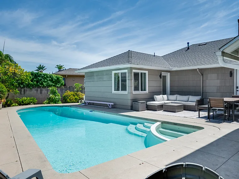 4778 Lucille Dr — Photo 41