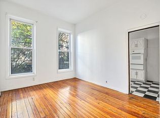547 10th St #1, Brooklyn, NY 11215