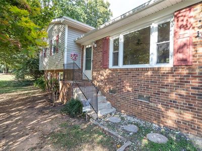 813 Robinhood Rd, Reidsville, NC, 27320