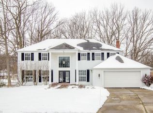 17097 Partridge Dr, Strongsville, OH