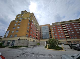 1686 Main St W #905-A, Hamilton, ON L8S 0A2