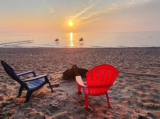 1040 N Huron Rd, Au Gres, MI 48763