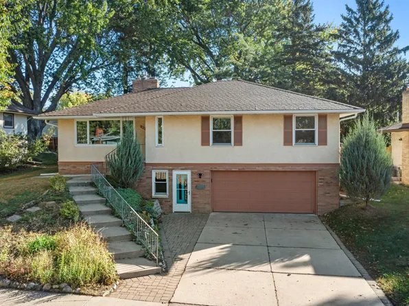 38 Morningside Dr, Saint Paul, MN 55119