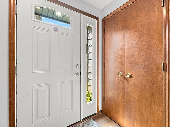 4th image of 4515 Brookshire Cir