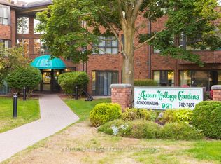 921 Armour Rd #305, Peterborough, ON K9H7K5