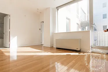 Rented by Nolita Group