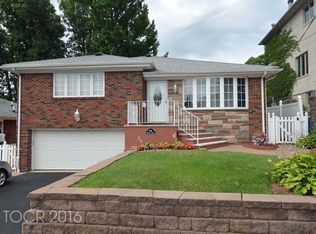 244 Warwick Ave, Fort Lee, NJ 07024