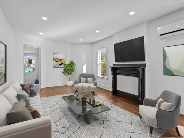 12 Magnolia Sq Floor 1, Dorchester, MA 02125