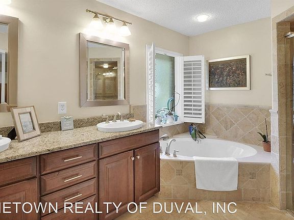 4th image of 1505 Shaker Cove Ct