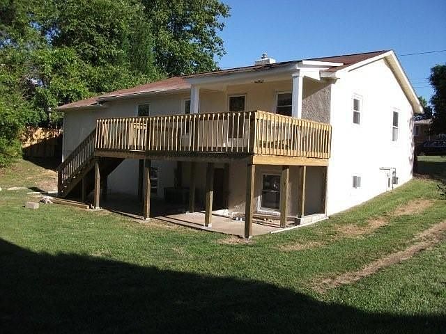 2nd image of 4633 Tobacco St