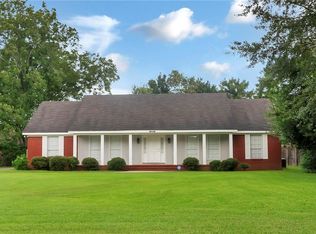 8200 Cambridge Way, Mobile, AL 36695