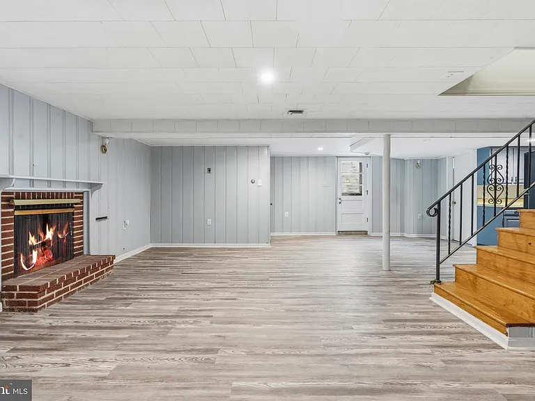 5233 Kerger Rd — Photo 24