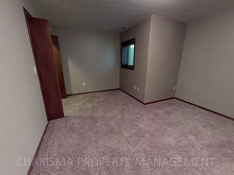 4224-4318 N Pennsylvania Ave #AVE;-6508-6606 — Photo 28