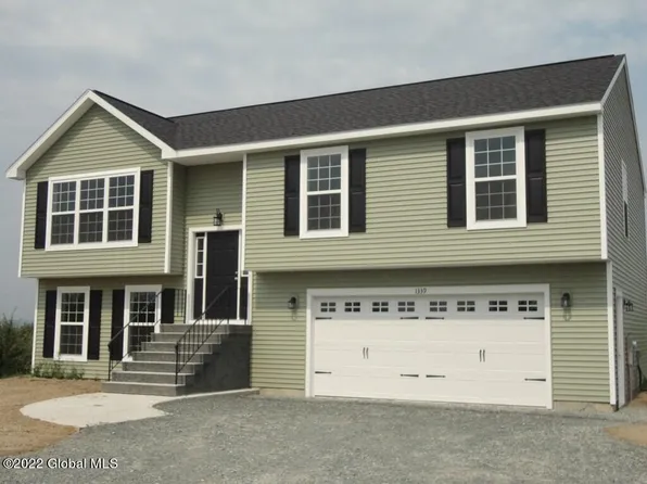 562 NYS 355 Cooper Hill Rd, Wynantskill, NY 12198