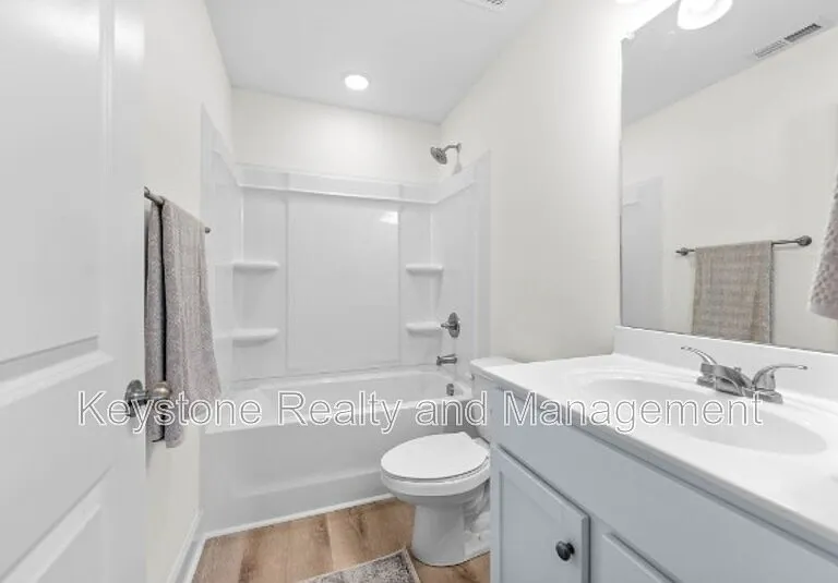 940 Britton Springs Rd #404 — Photo 11
