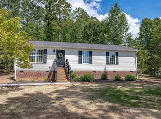 156 Glade Springs Rd, Little Mountain, SC 29075